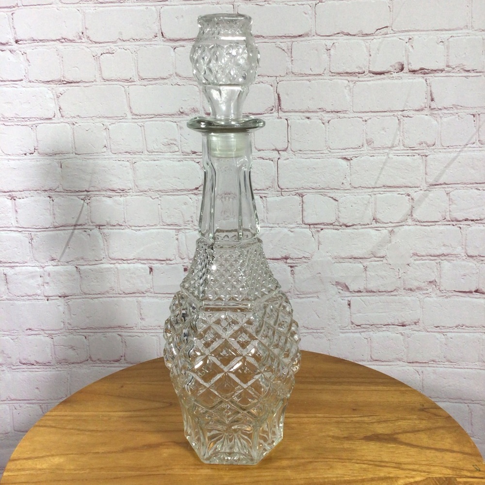 Vintage Anchor Hocking Wexford Clear Glass Decanter with Stopper